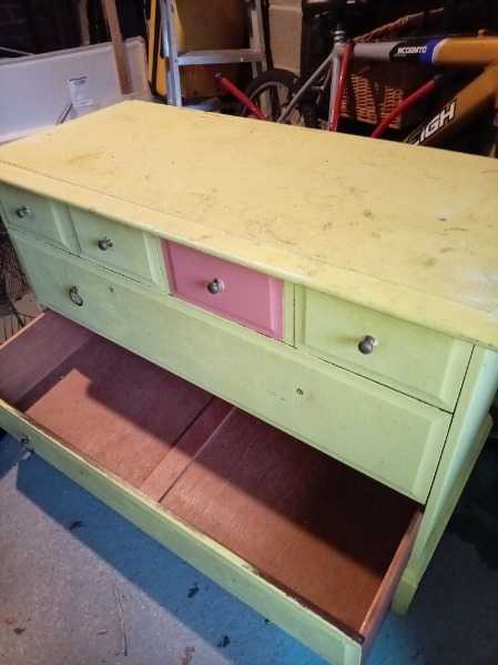 Thumbnail for Cabinet