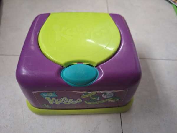 Thumbnail for Container for Wet Wipes