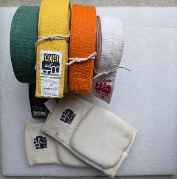 Thumbnail for Karate belts/gloves