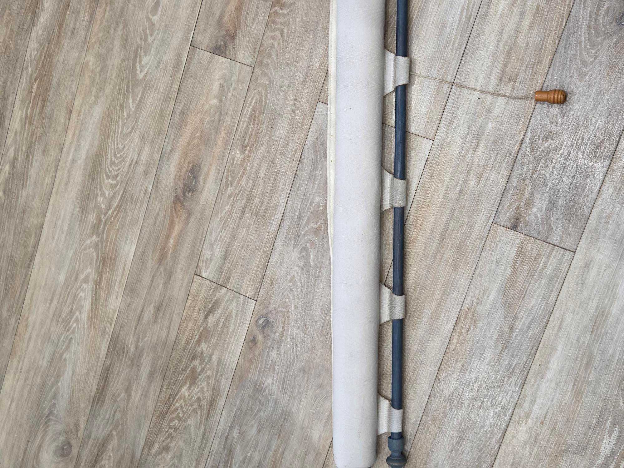 Thumbnail for Roller blinds with wooden pole at the bottom