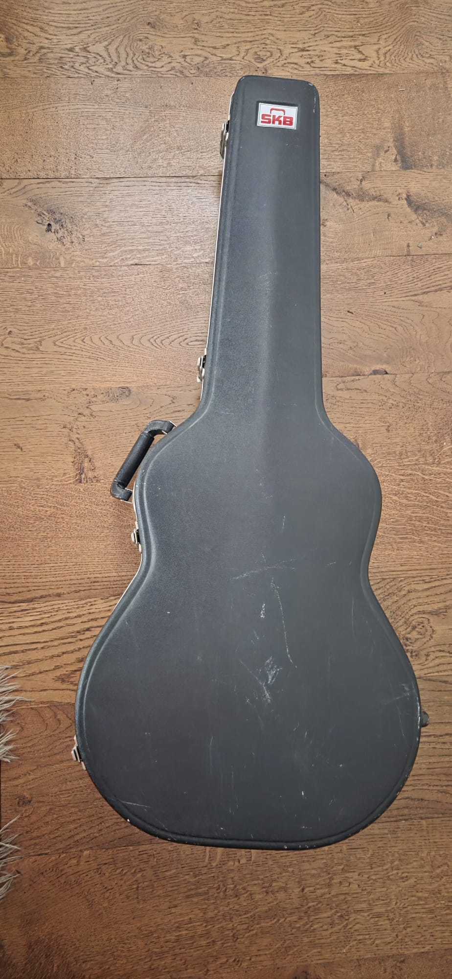 Thumbnail for Guitar Hard Flight Case - needs TLC