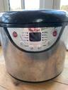 Thumbnail for Slow cooker/rice cooker (BROKEN)