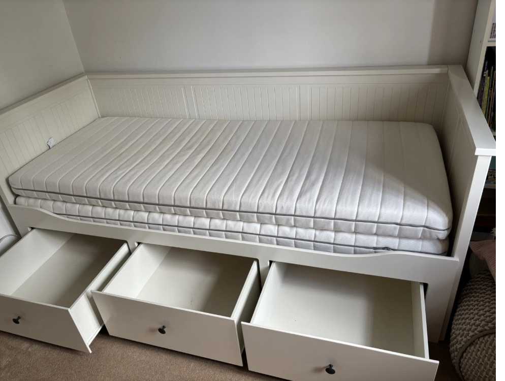 Thumbnail for IKEA Daybed