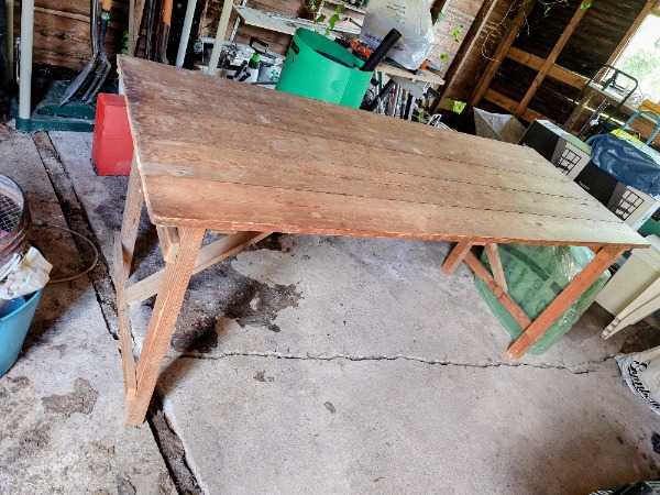 Thumbnail for Tresle table