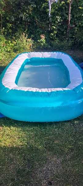 Thumbnail for Paddling pool