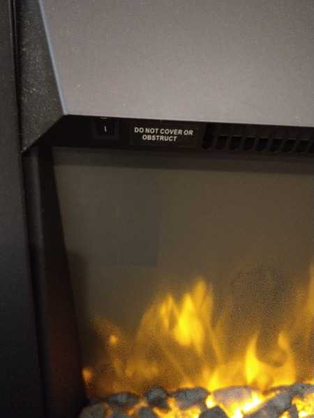 Freecycle: Awaiting collection - Electric fire (and surround)