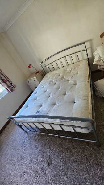 King Size Bed + Mattress