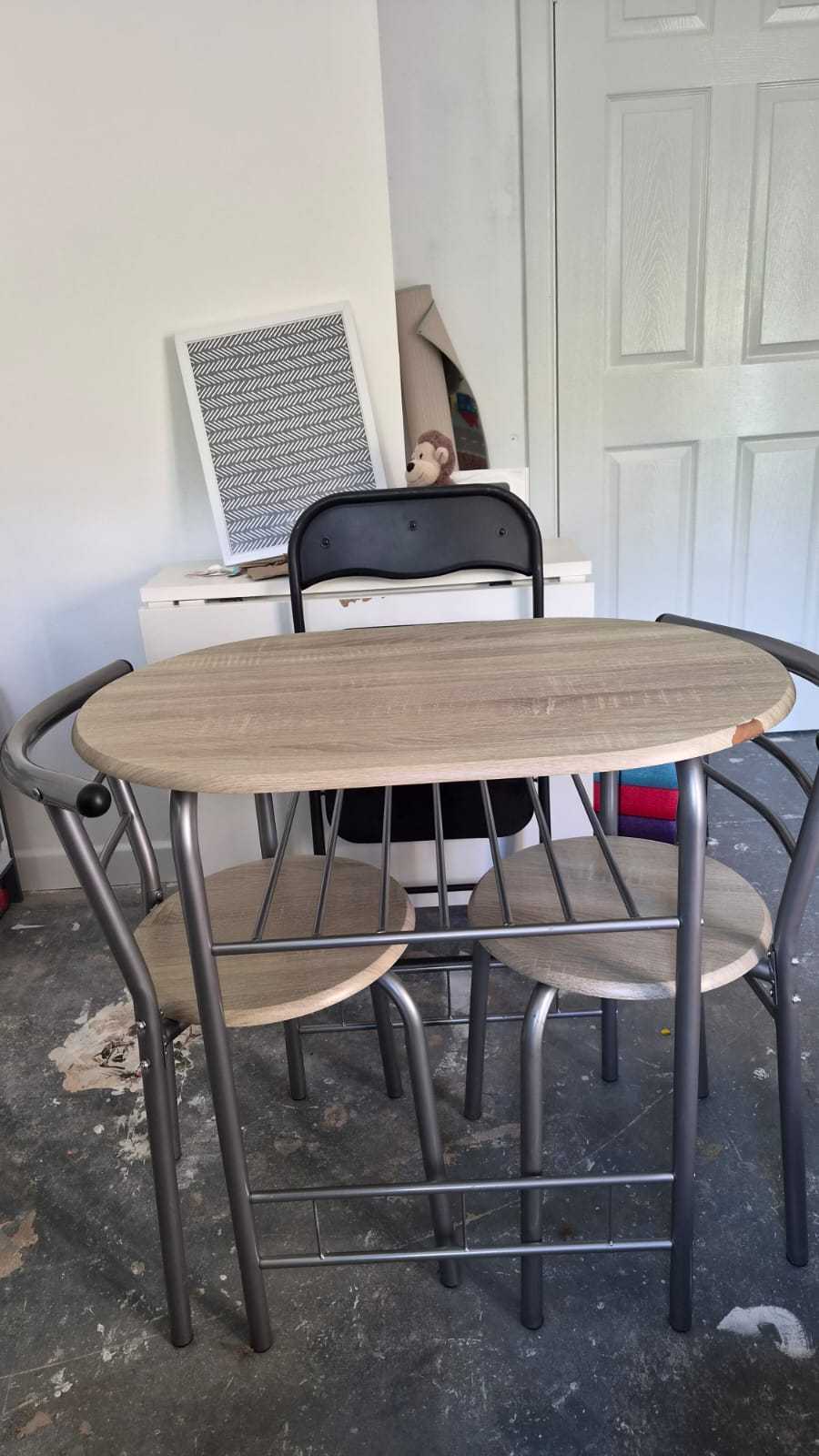 Table & 2 chairs