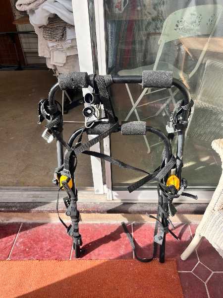 Bike rack for car