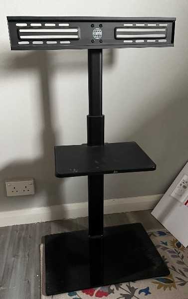 Television stand with shelf