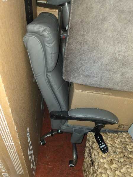 Computer desk chair
