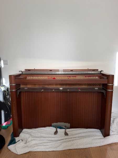 Art Deco Piano (gutted) for Upcycling