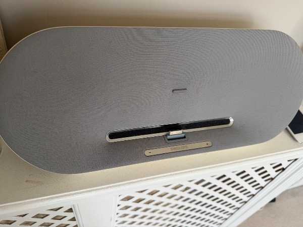 iPod dock speaker Philips