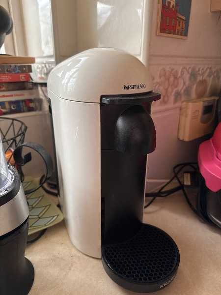 Nespresso Coffee pod machine