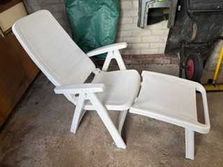 GARDEN CHAIR