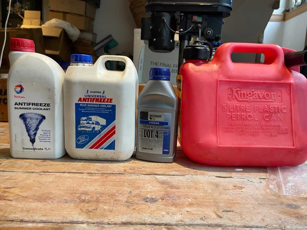 Freecycle: Car stuff: fuel container, anti-freeze, brake/clutch fluid