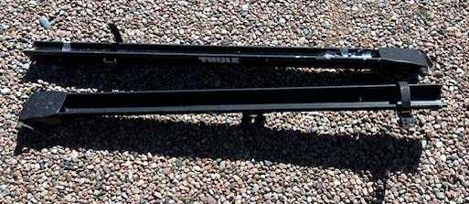2 Thule System 529 car rooftop bike racks for square/rectangular cross bars