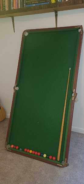 Table top snooker