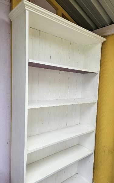 Pre-loved Bookshelf