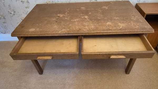 Wooden table / desk with 2 drawers