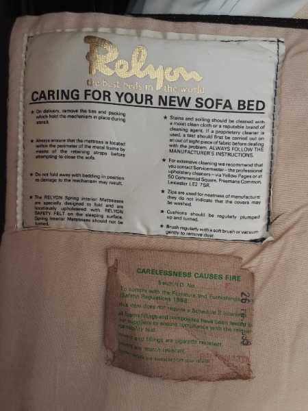 Bed settee
