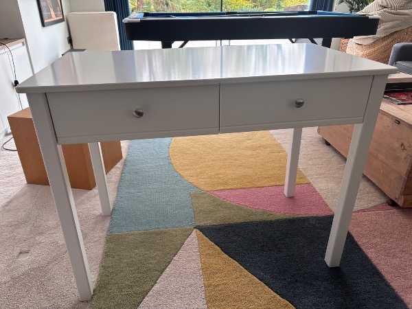 White desk/dressing table