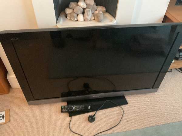 Freecycle: Flat screen TV for collection