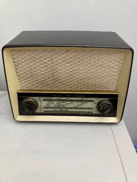 Vintage radio