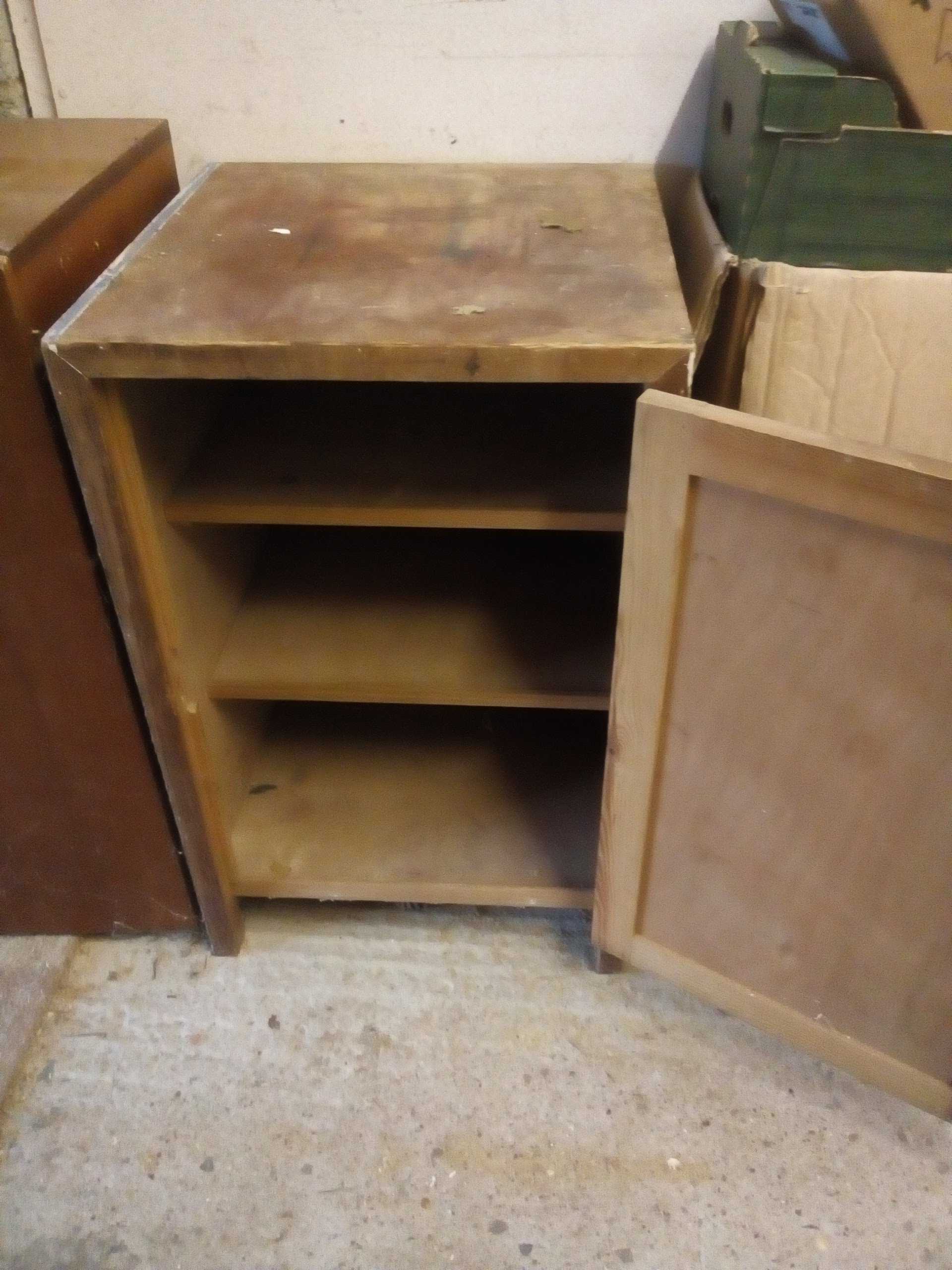 Garage cupboard unit
