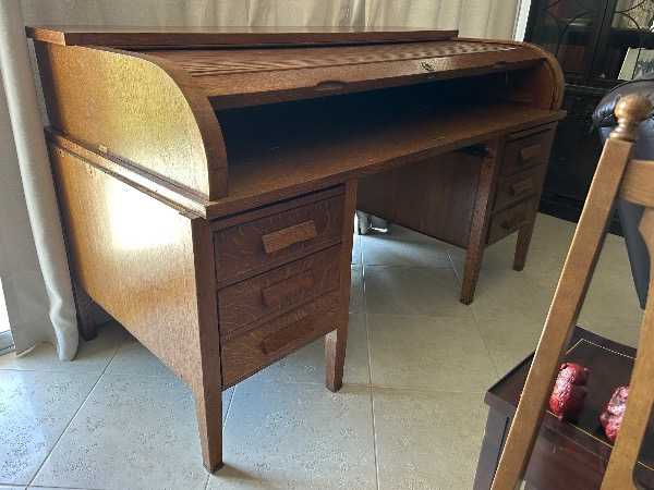 Antique roll-top desk