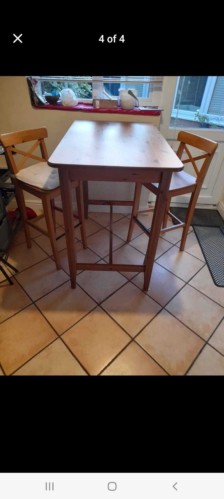 High table and 2 stools