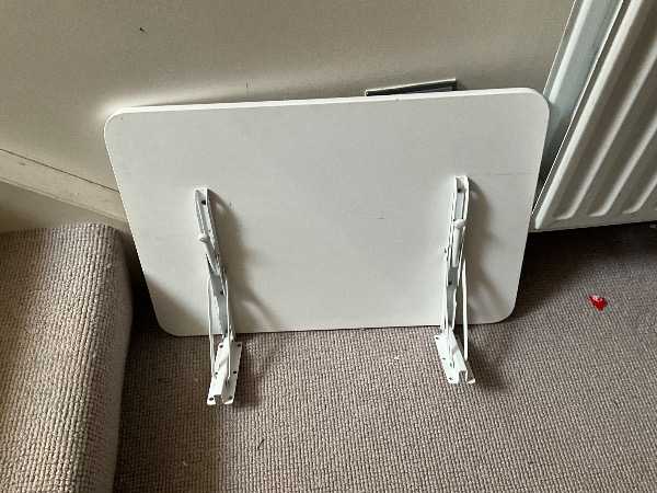 Small wall mounted folding desk