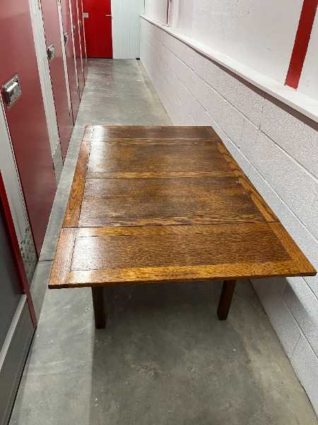 Oak dining table