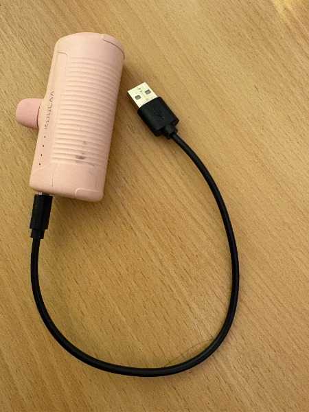 Portable charger for Iphone with lightning connector
