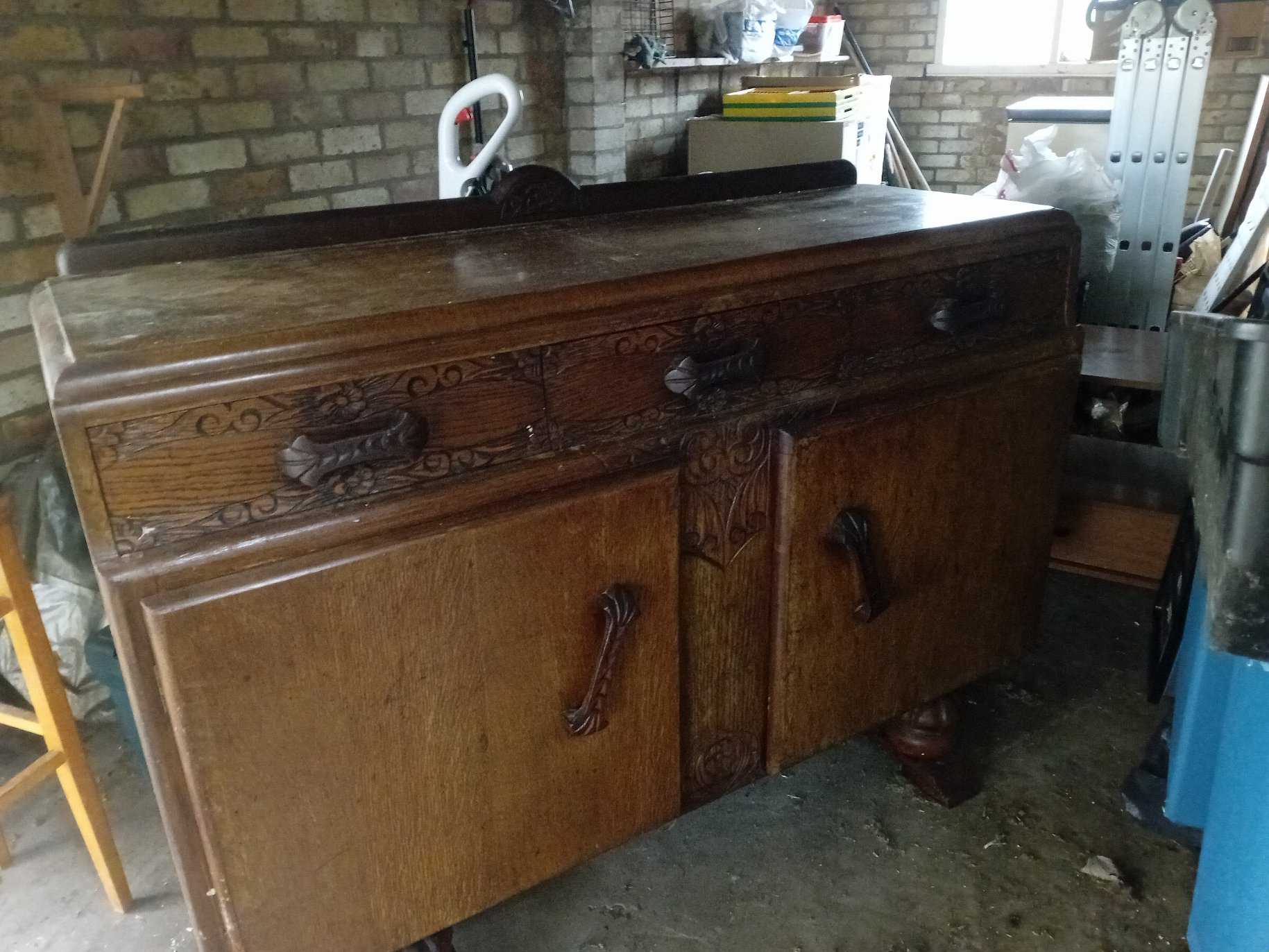 Sideboard