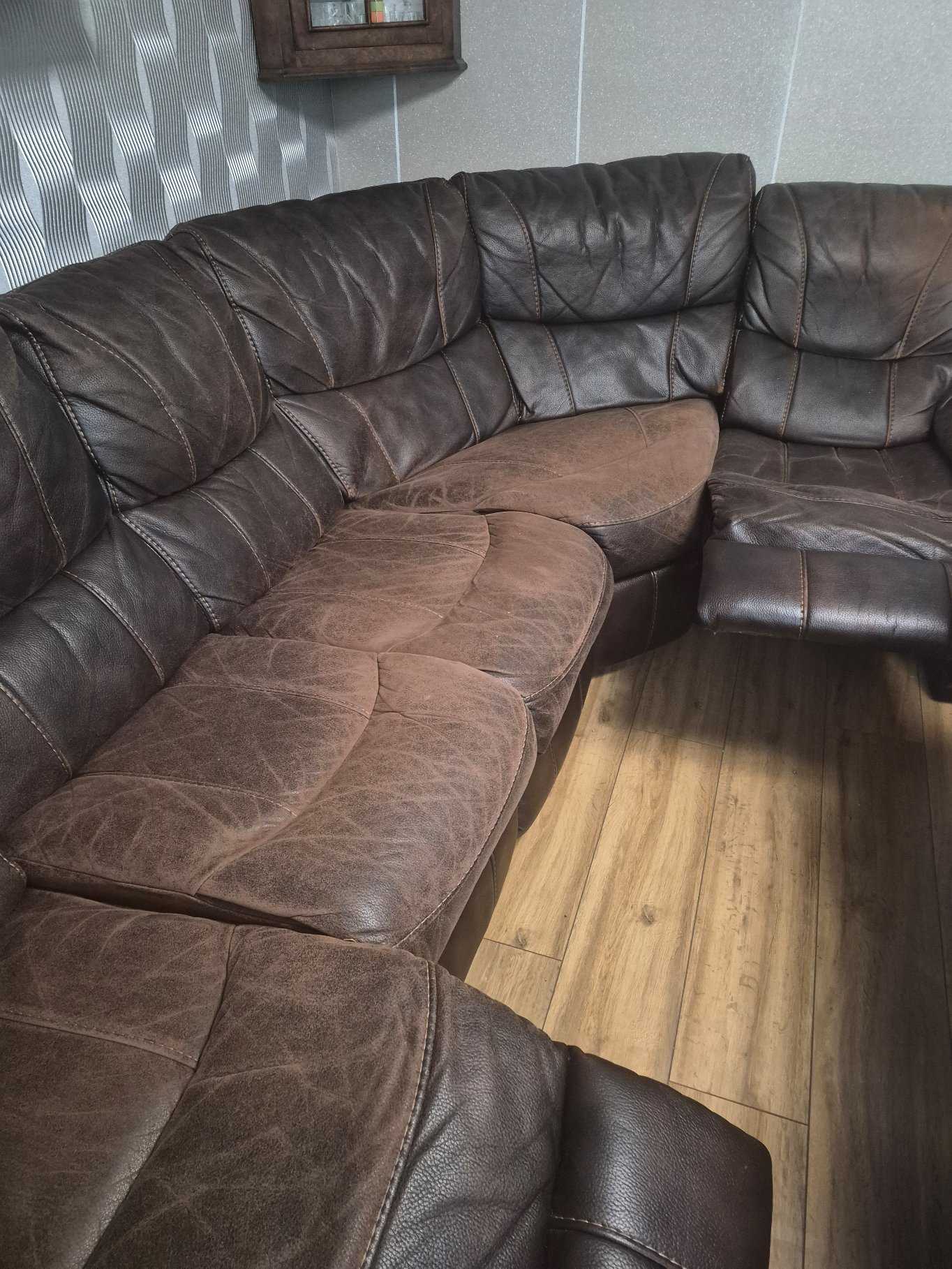 Corner sofa