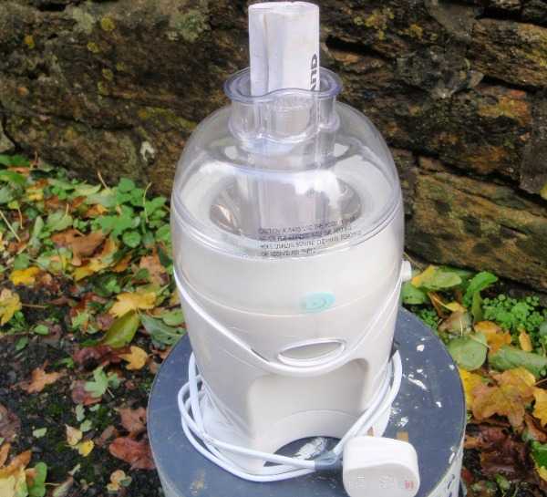 Juice Extractor by Durabrand - Kitchen Juicer