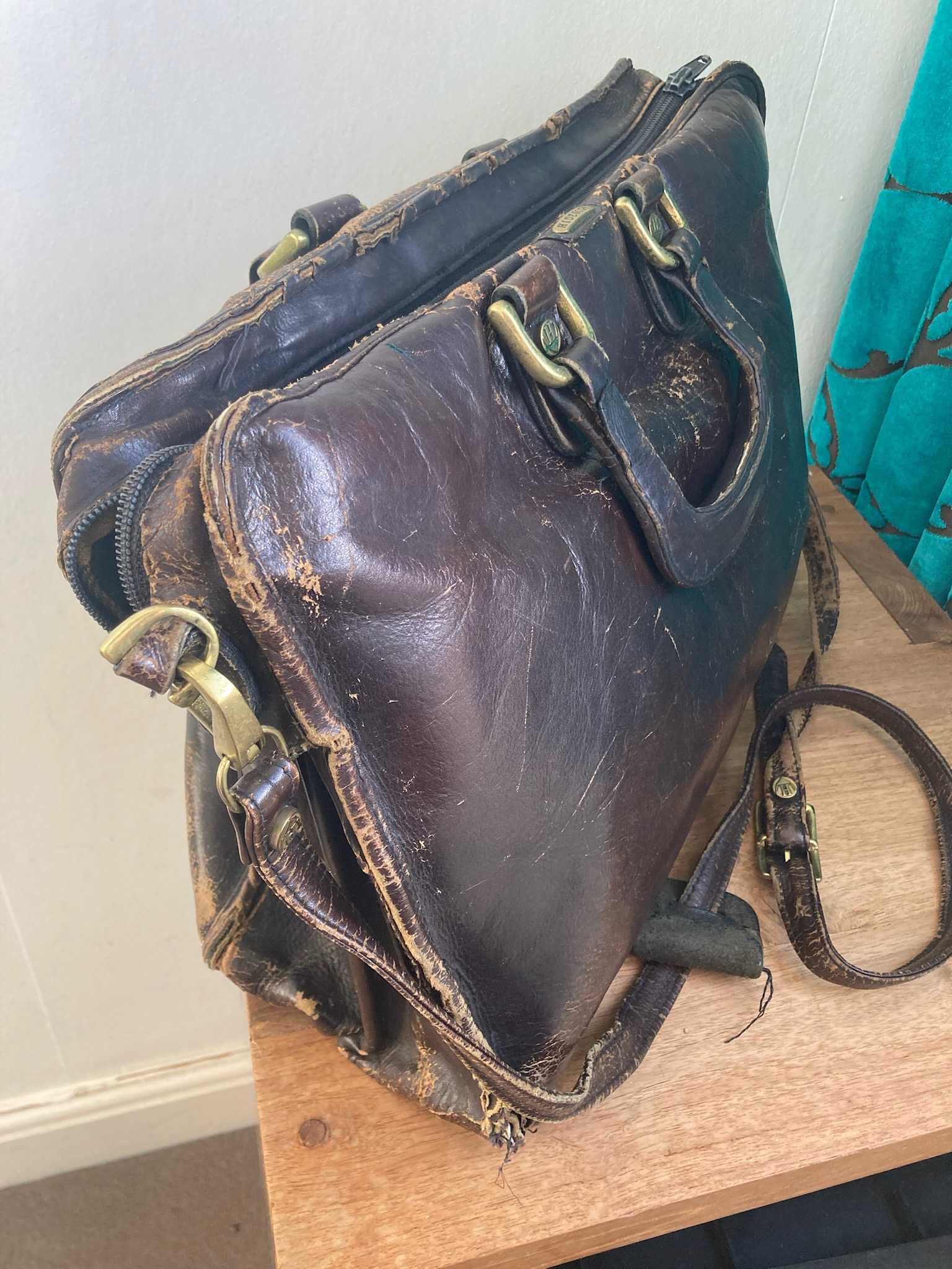 Freecycle: Hidesign Leather Briefcase / Work Bag – For Repair or ...