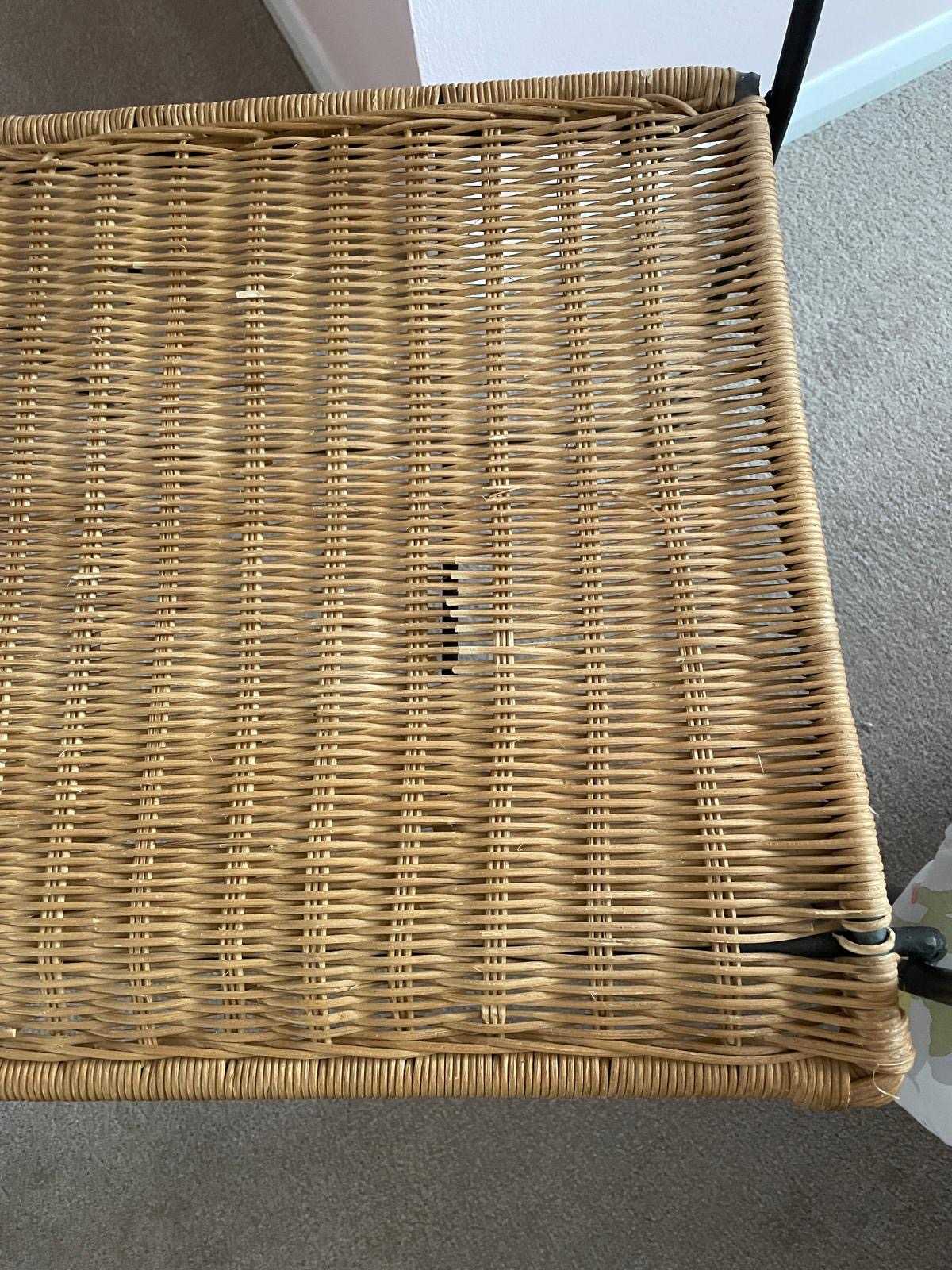 Iron Frame Chair with Wicker Seat