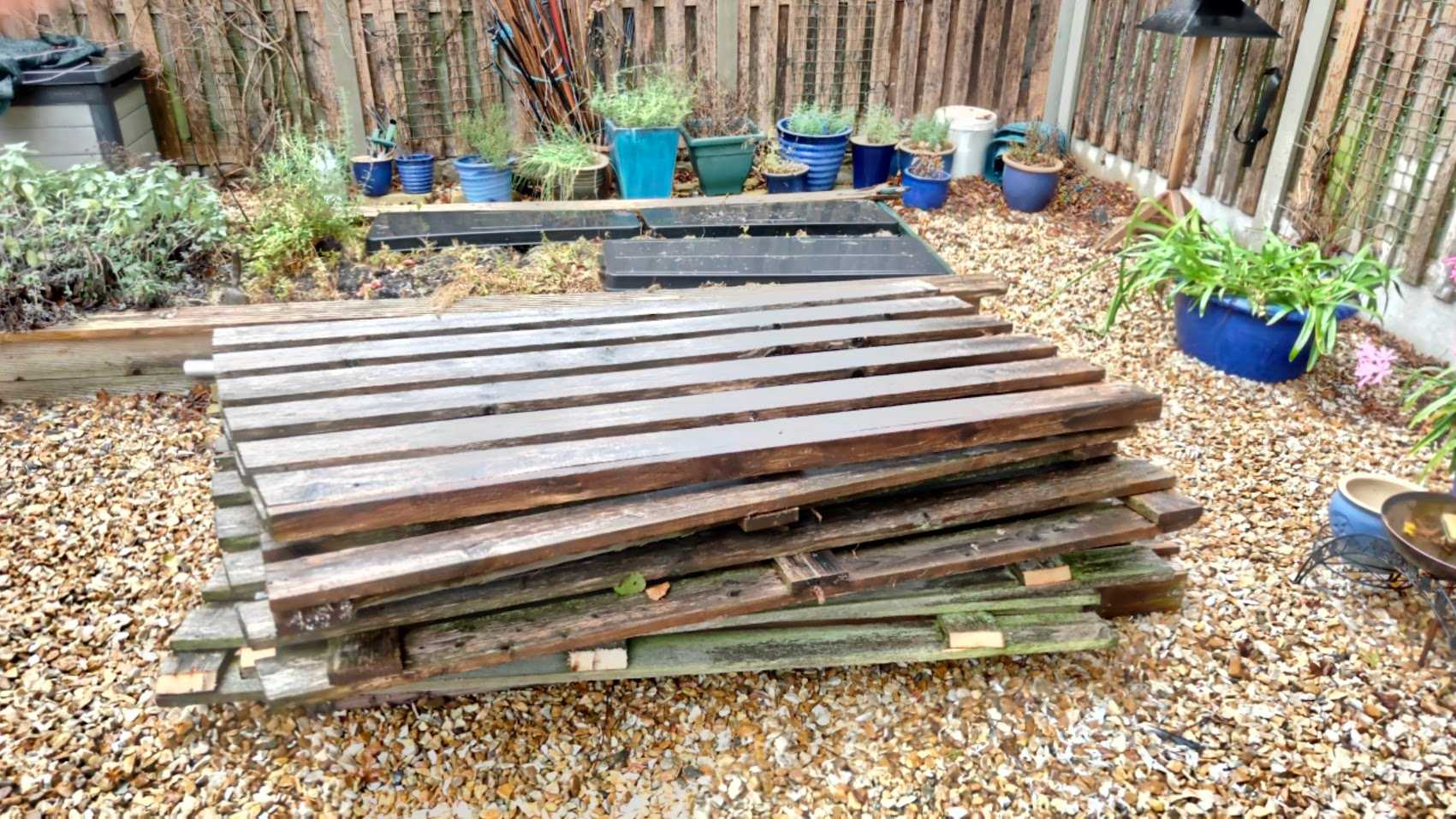 Freecycle: wooden fence panels and gate