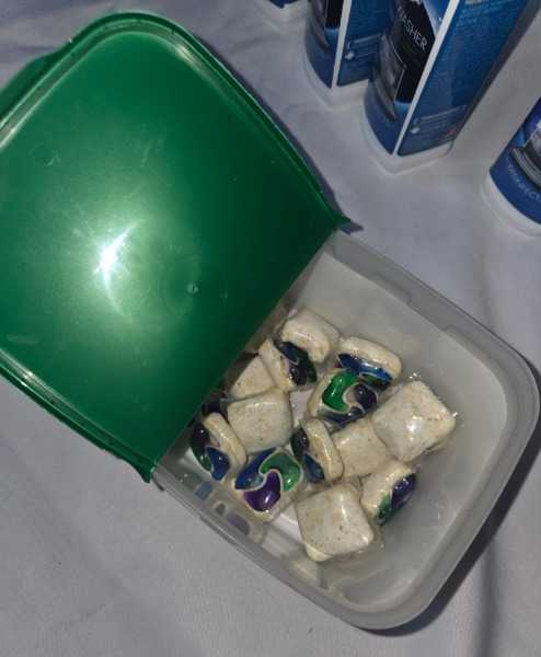 Dishwasher tabs rinse and cleaner