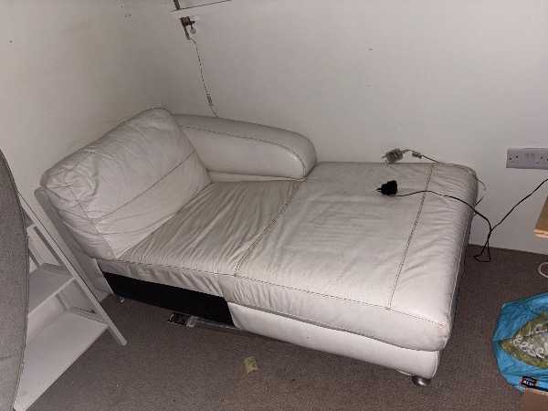 Part sofa/chaise