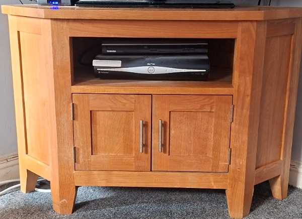 FREE TV Unit & Office Desk
