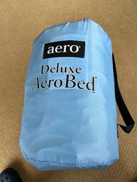 Double inflatable mattress