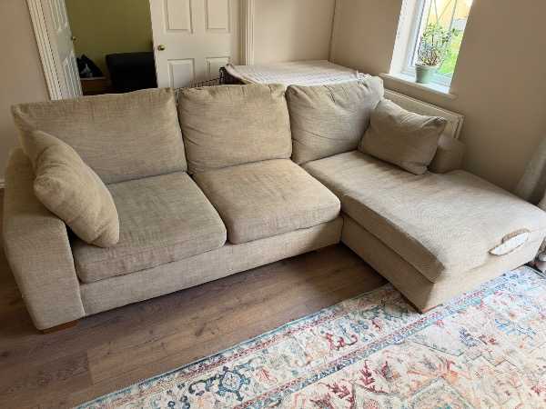 Corner sofa for collection