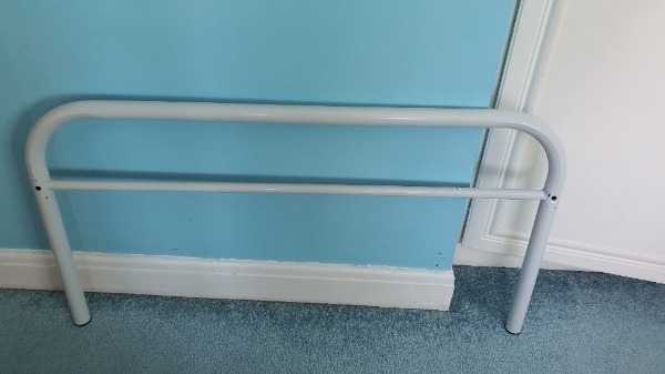 Single bed frame never used