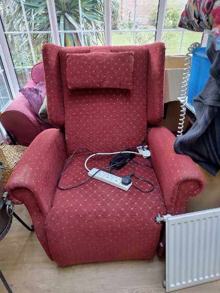 Power recliner chair