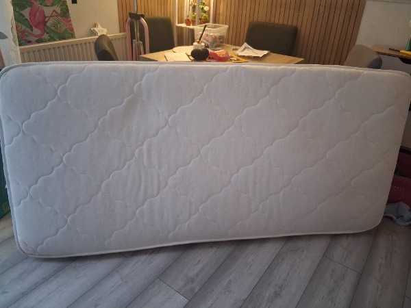 Single Mattress