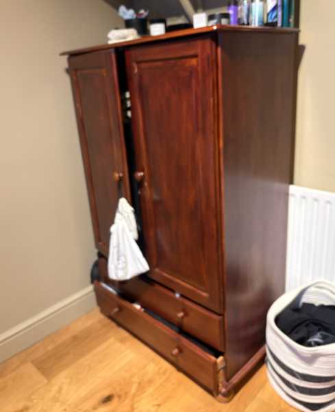 WARDROBE TO BE TAKEN ASAP