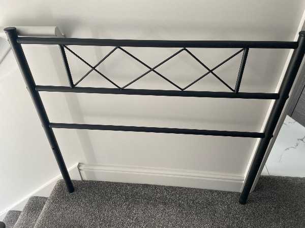Black metal single bed x2